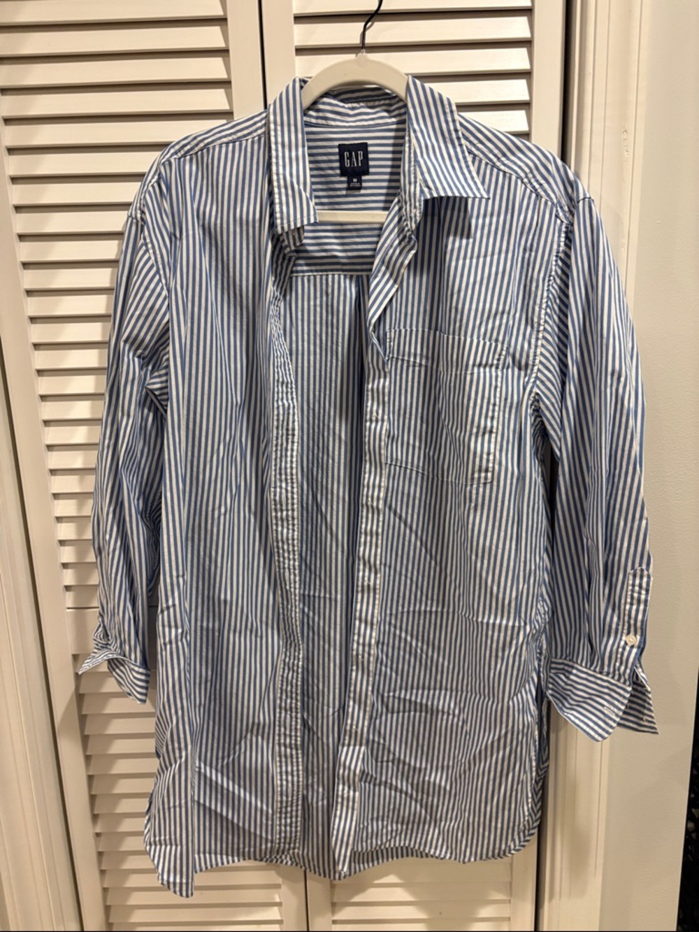 GAP Blue and White Striped Button-Up Shirt